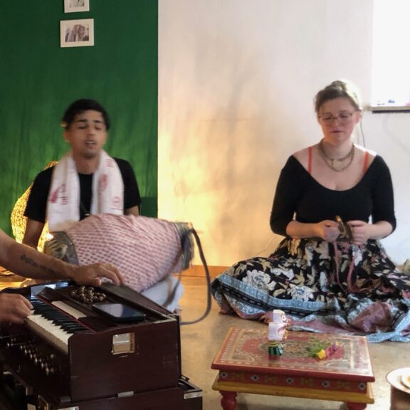 KĪRTAN – 10.05.2026